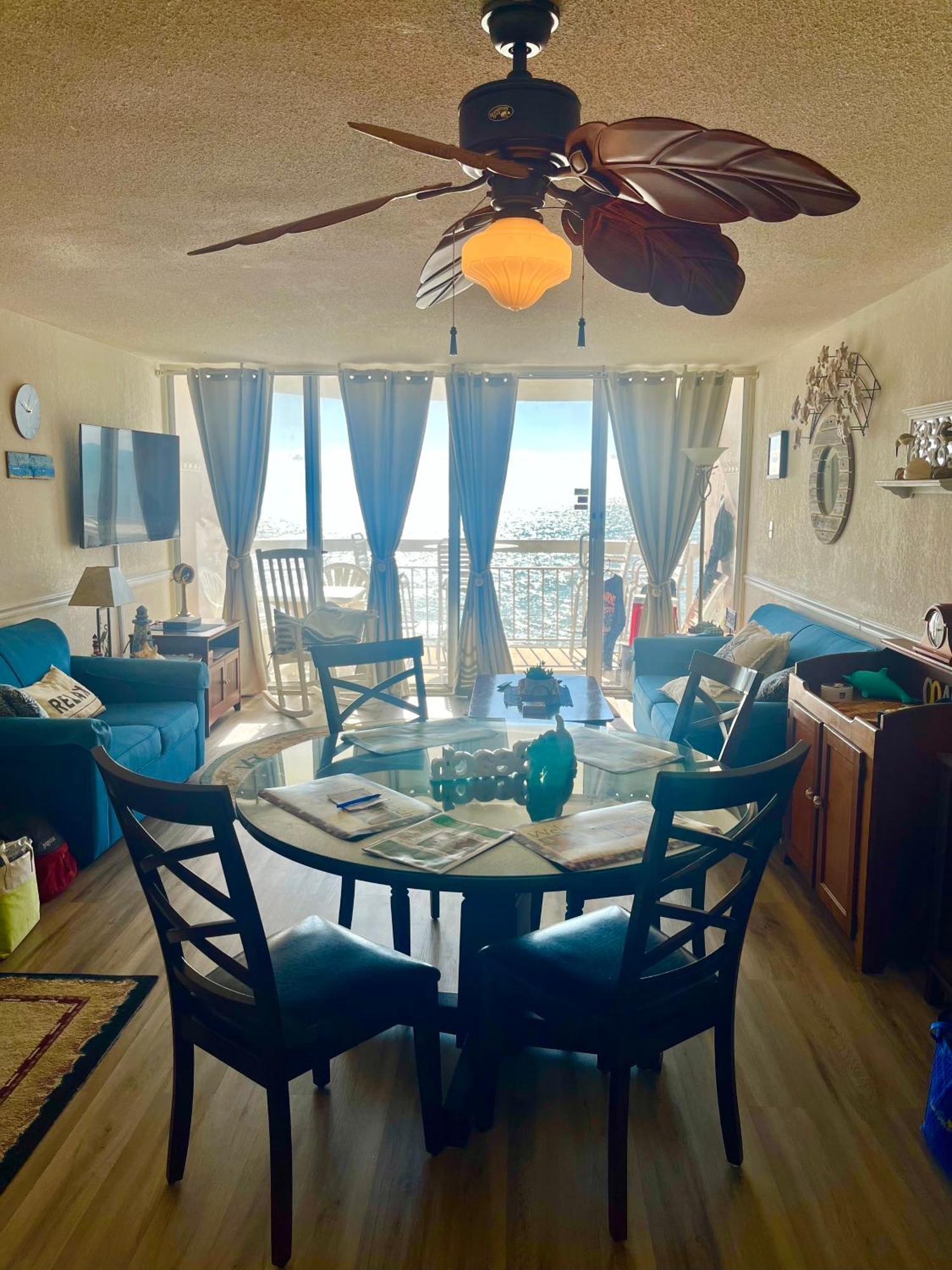 405 Waters Edge Garden City Exterior foto