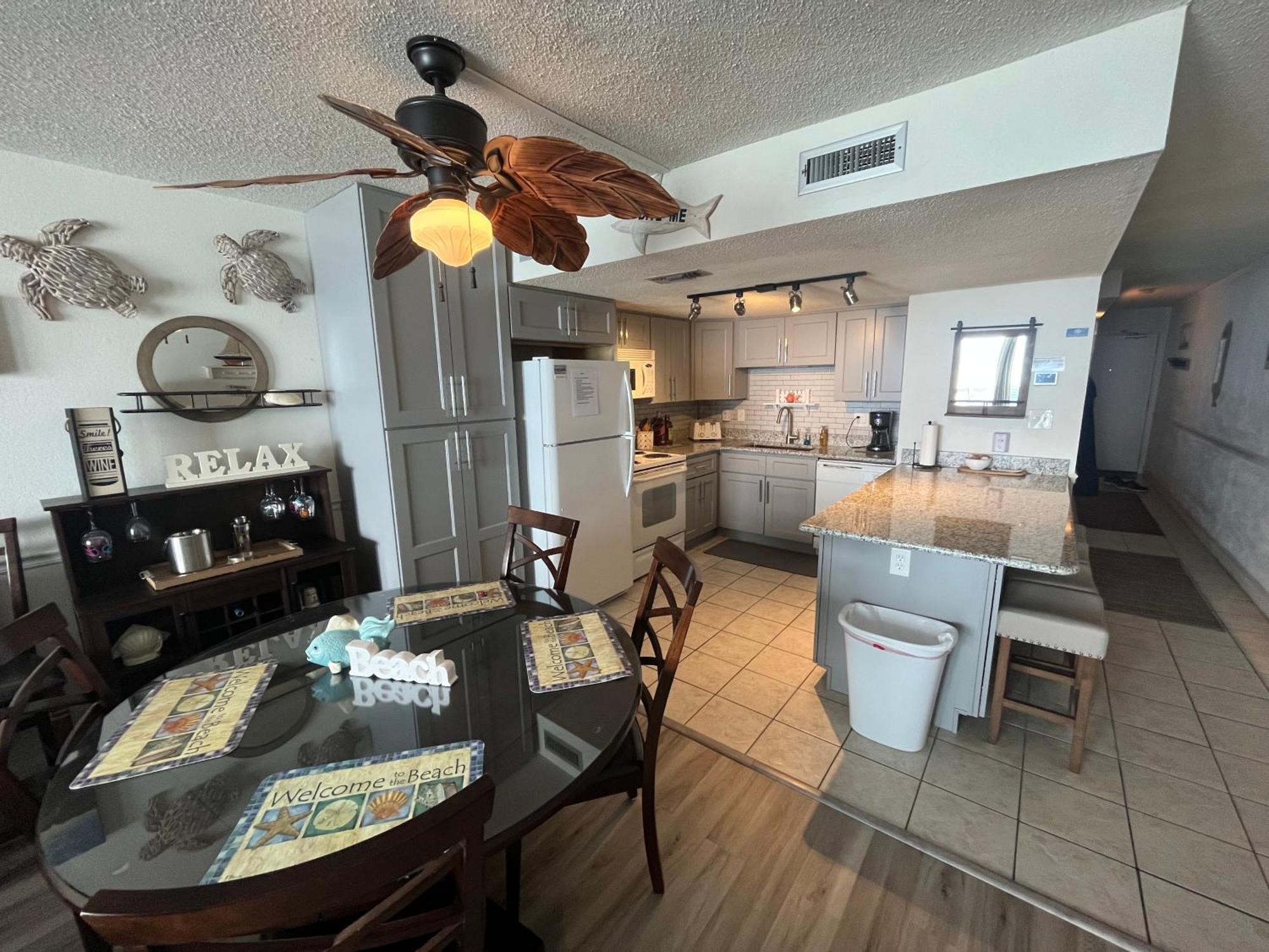 405 Waters Edge Garden City Exterior foto