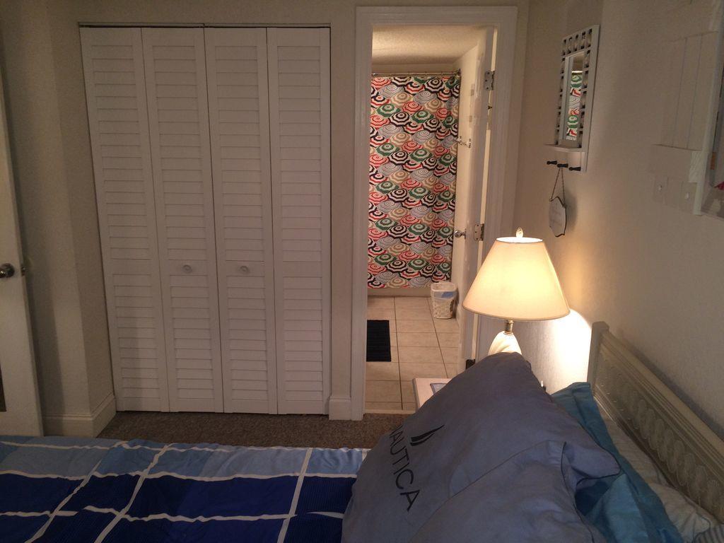 405 Waters Edge Garden City Quarto foto
